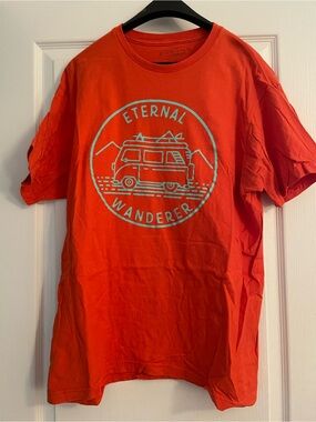 Bioworld eternal wanderer Tee-van life
